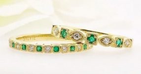 30+ PHOTOS
13 PRO TIPS
30 Wedding Bands For Women: Stunning And Trendy Bands