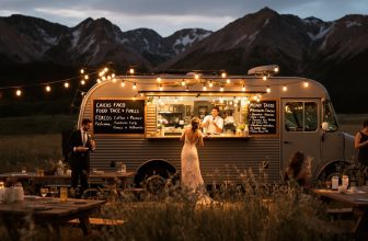 food truck vs traditional catering