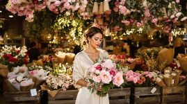 seasonal flower pricing explained