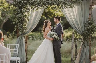 sage green wedding budgeting tips